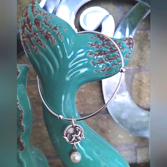 Mermaid Charm Bracelet by Vantel Pearls - Picture 8 of 12